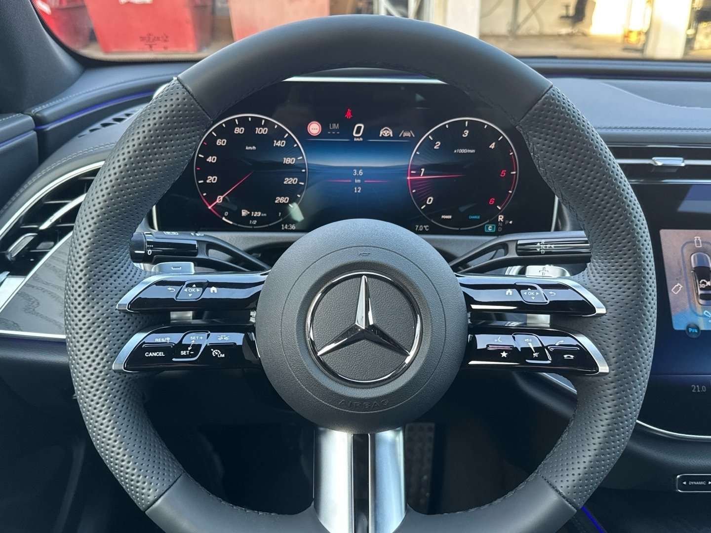 Mercedes Classe E 200 AMG Line - 2026 - Joinsteer - #15