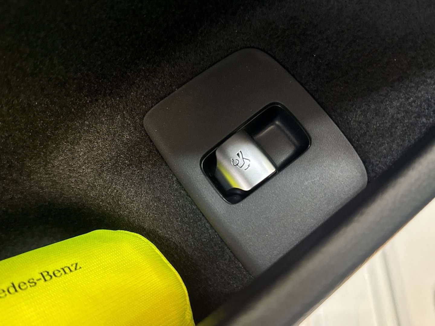 Mercedes Classe E 200 AMG Line - 2026 - Joinsteer - #18