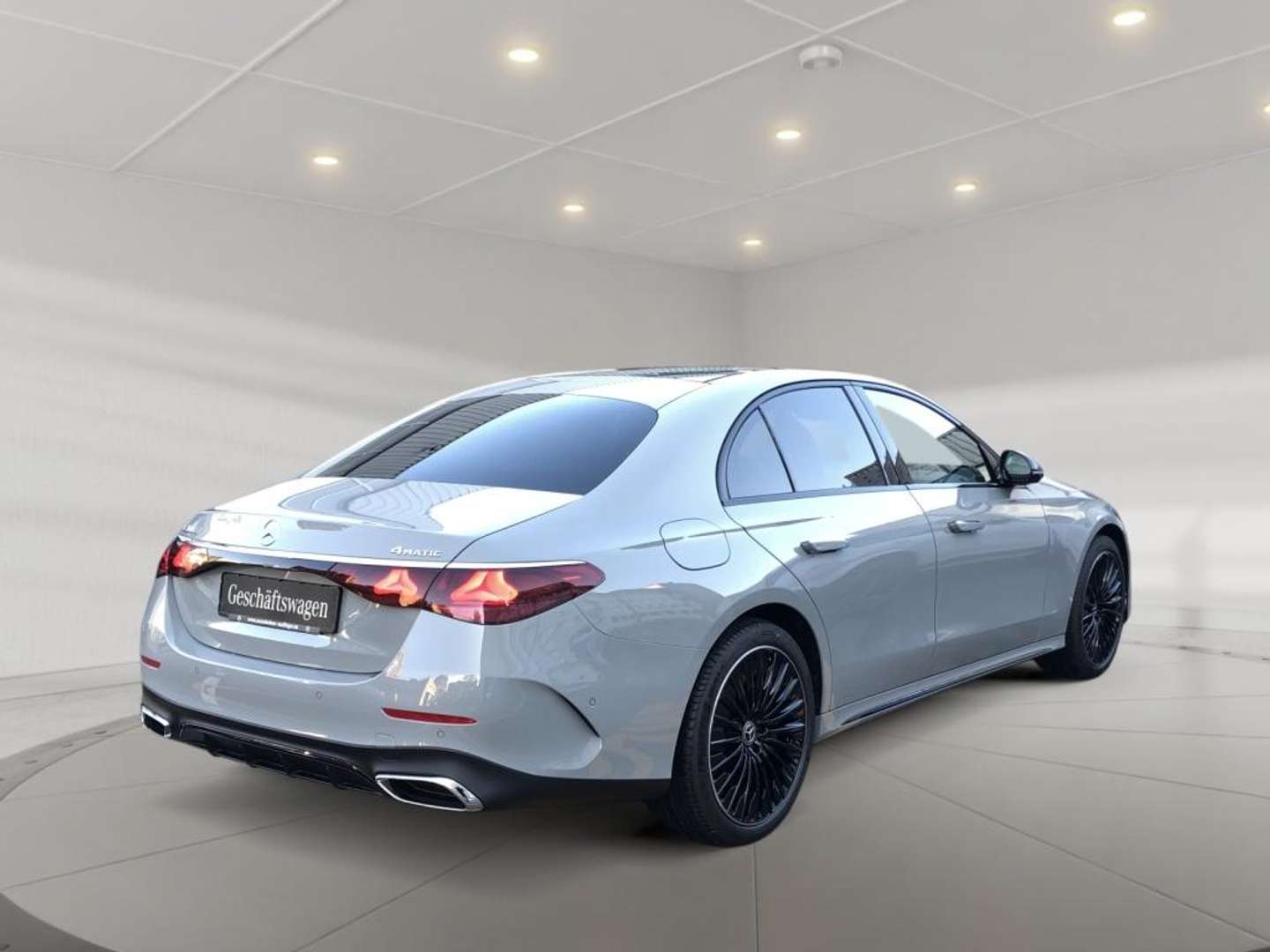 Mercedes Classe E 300 Night Edition - 2025 - Joinsteer - #2