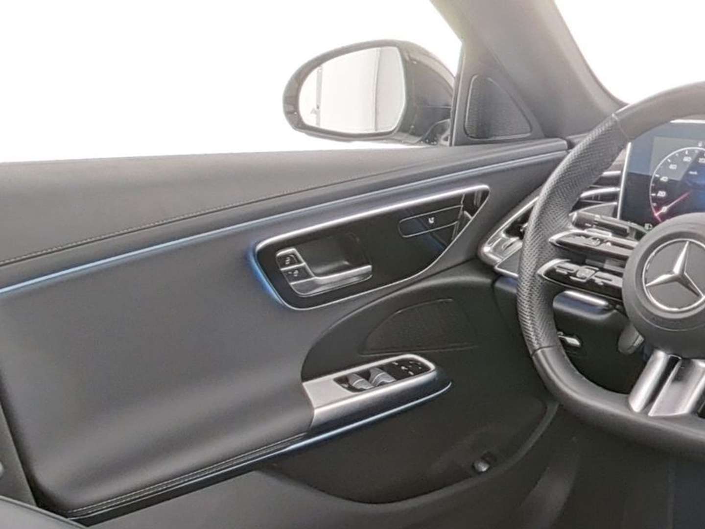 Mercedes Classe E 220 AMG-Line - 2025 - Joinsteer - #2