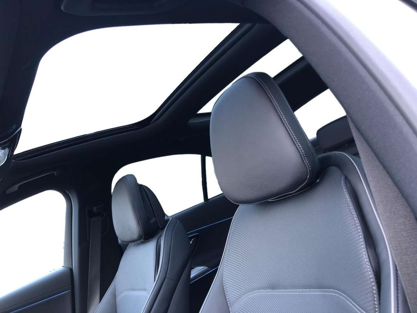 Mercedes Classe E 300 Night Edition - 2025 - Joinsteer - #13