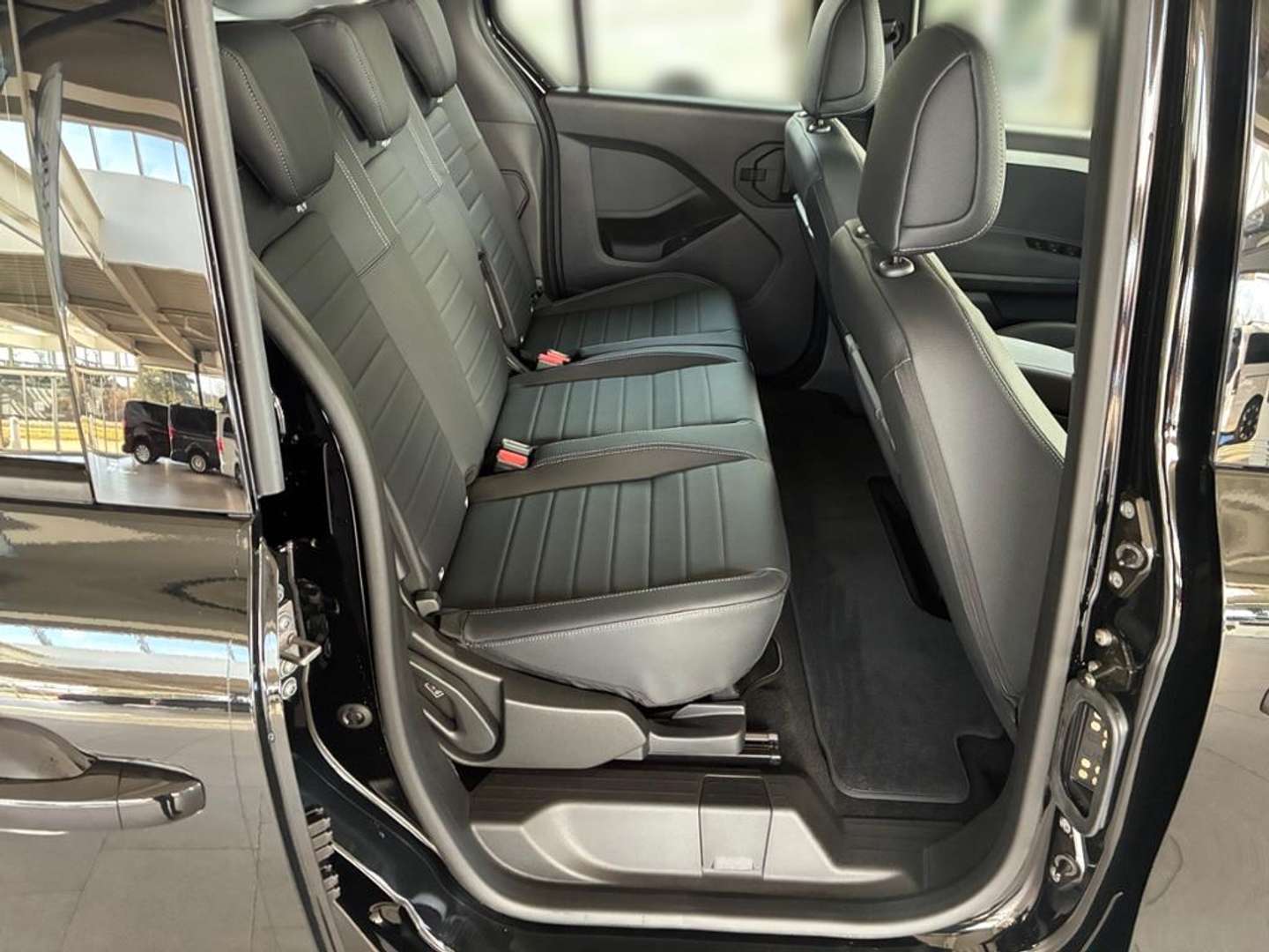 Mercedes EQT 200 Progressive - 2025 - Joinsteer - #12