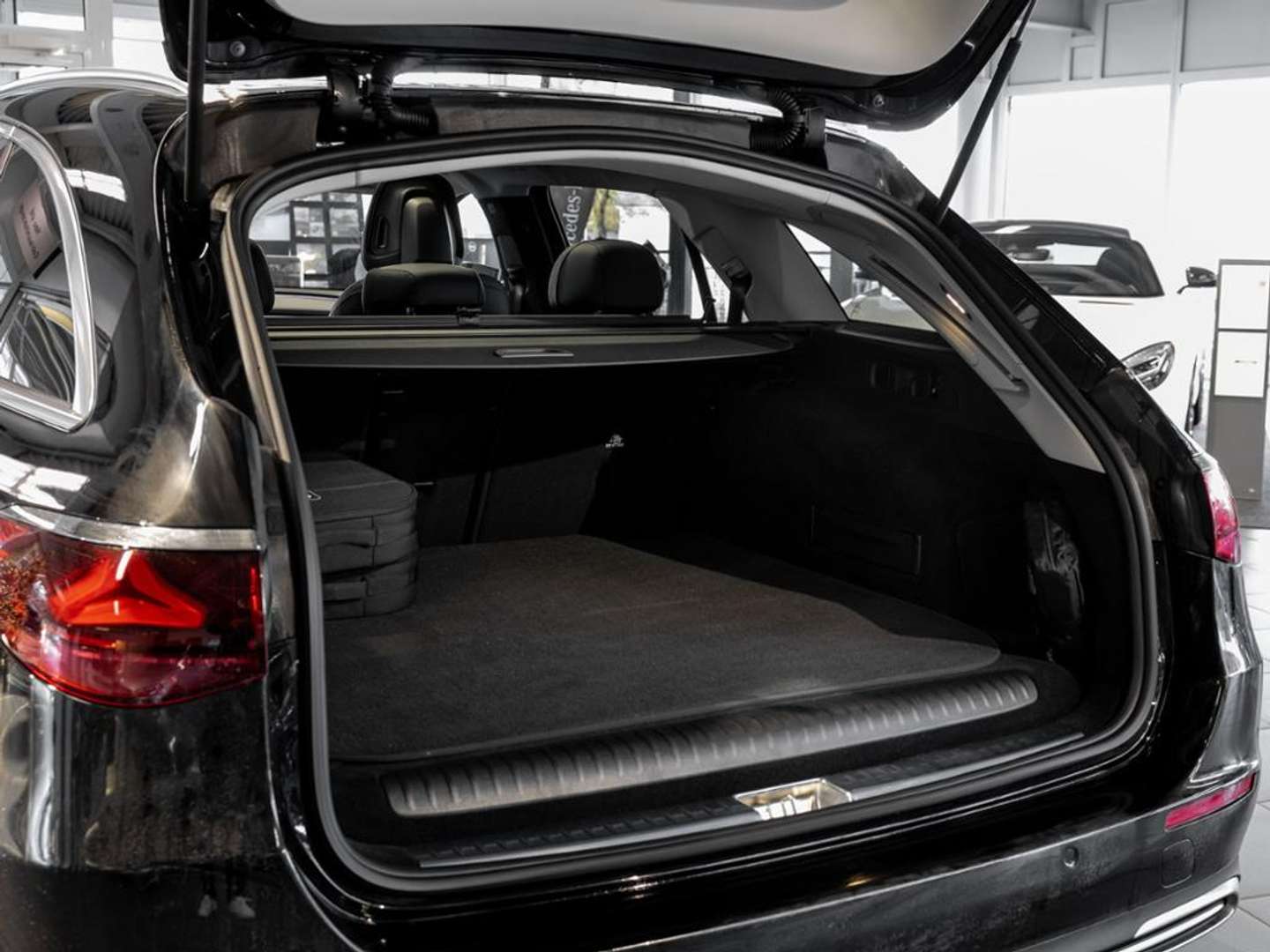 Mercedes Classe E Break 300 - 2025 - Joinsteer - #8