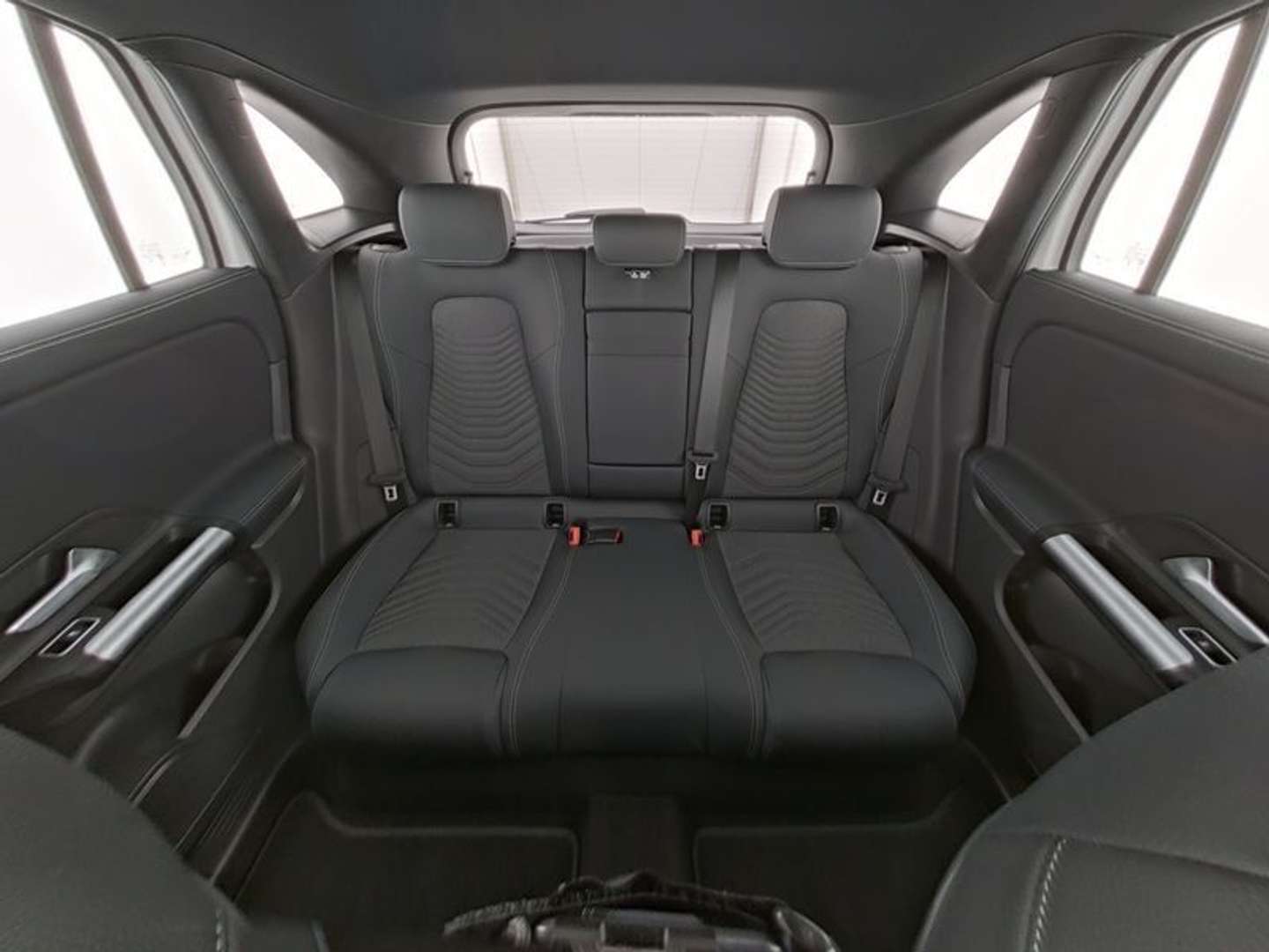 Mercedes EQA 350 Advanced - 2025 - Joinsteer - #7