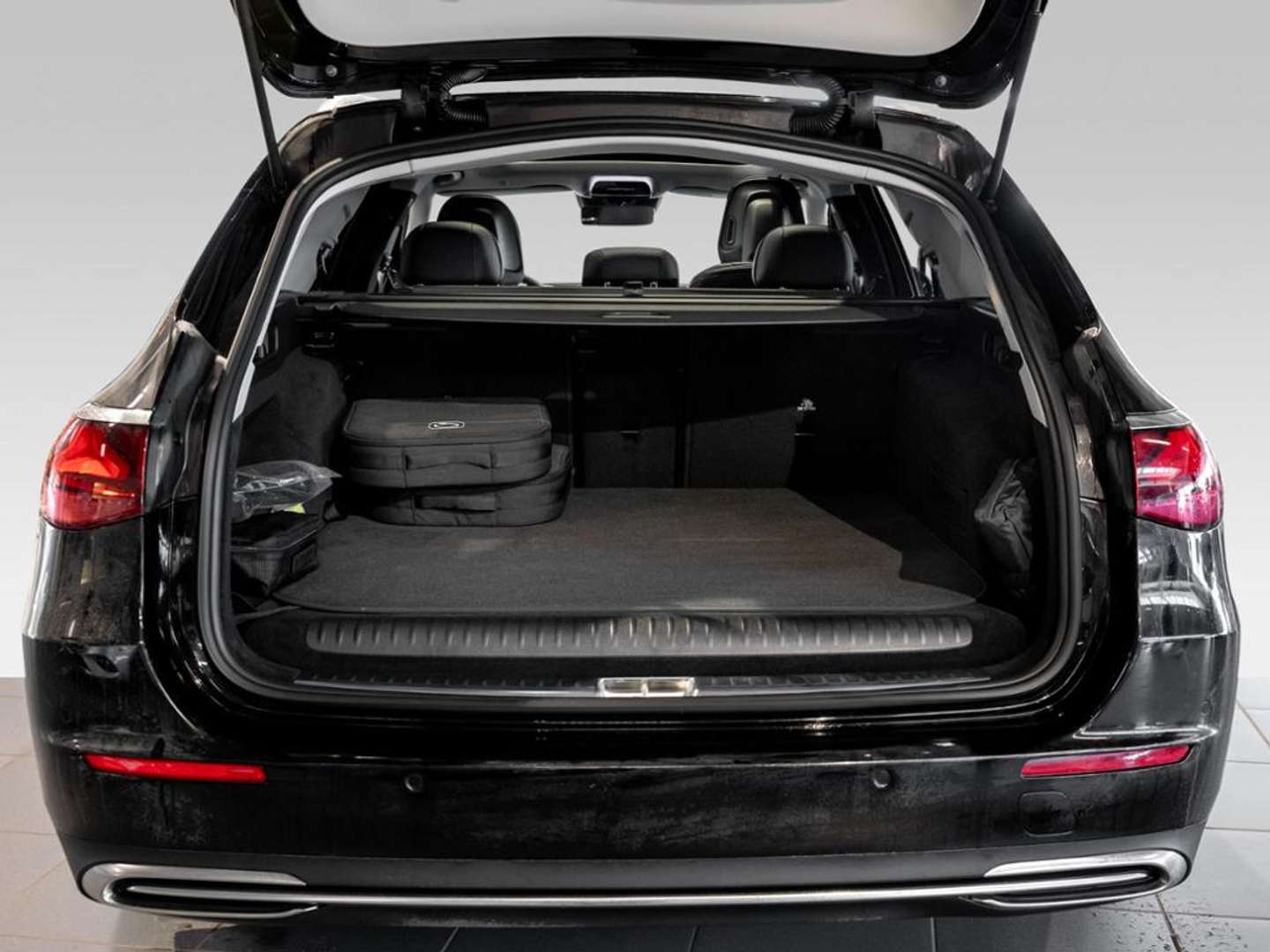 Mercedes Classe E Break 300 - 2025 - Joinsteer - #15