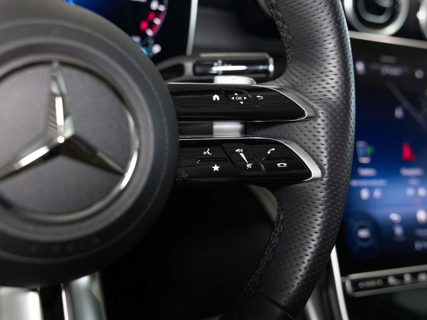 Mercedes Classe C 300 Night Edition - 2023 - Joinsteer - #12