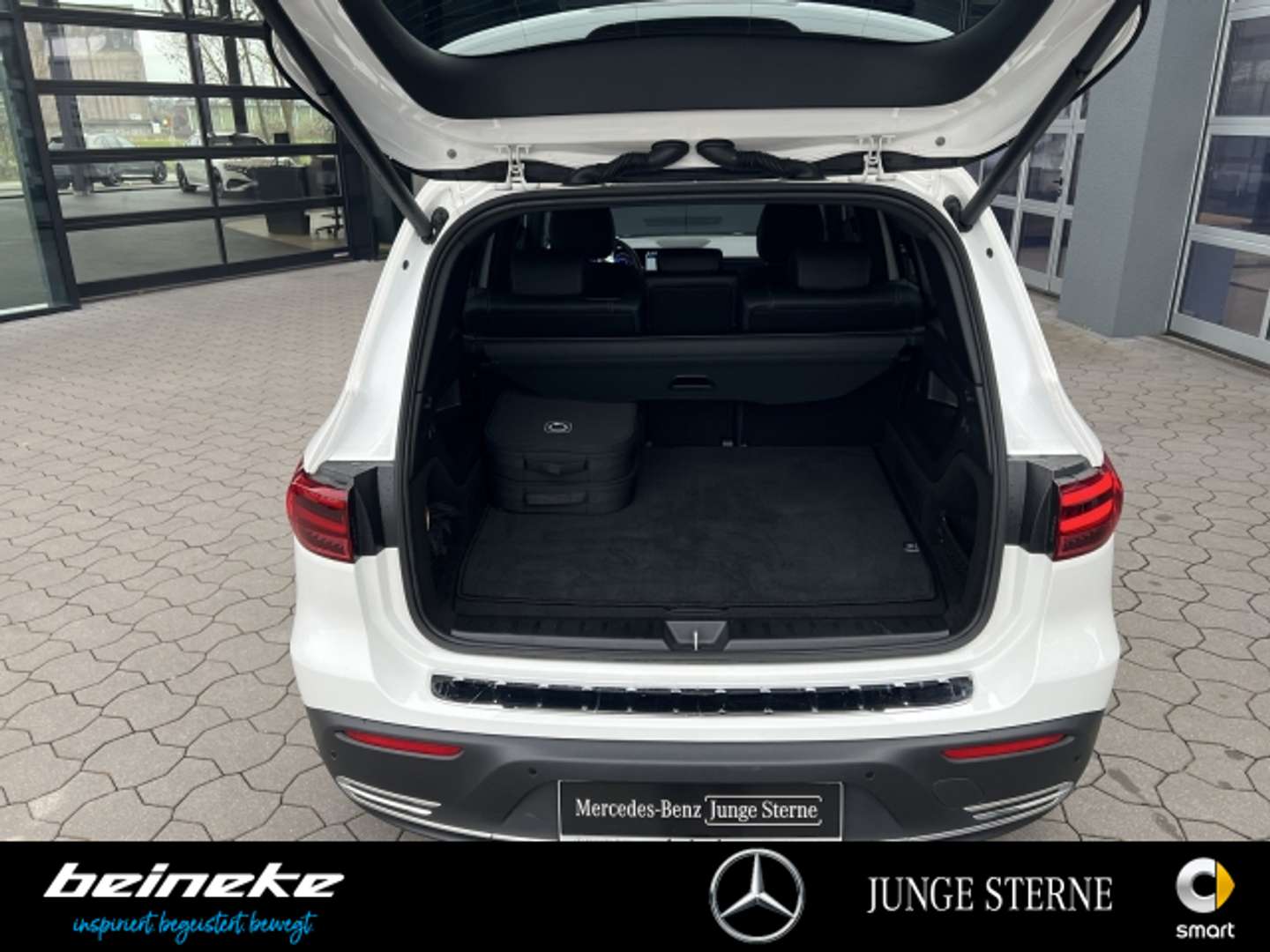 Mercedes EQB 300 Progressive - 2024 - Joinsteer - #17