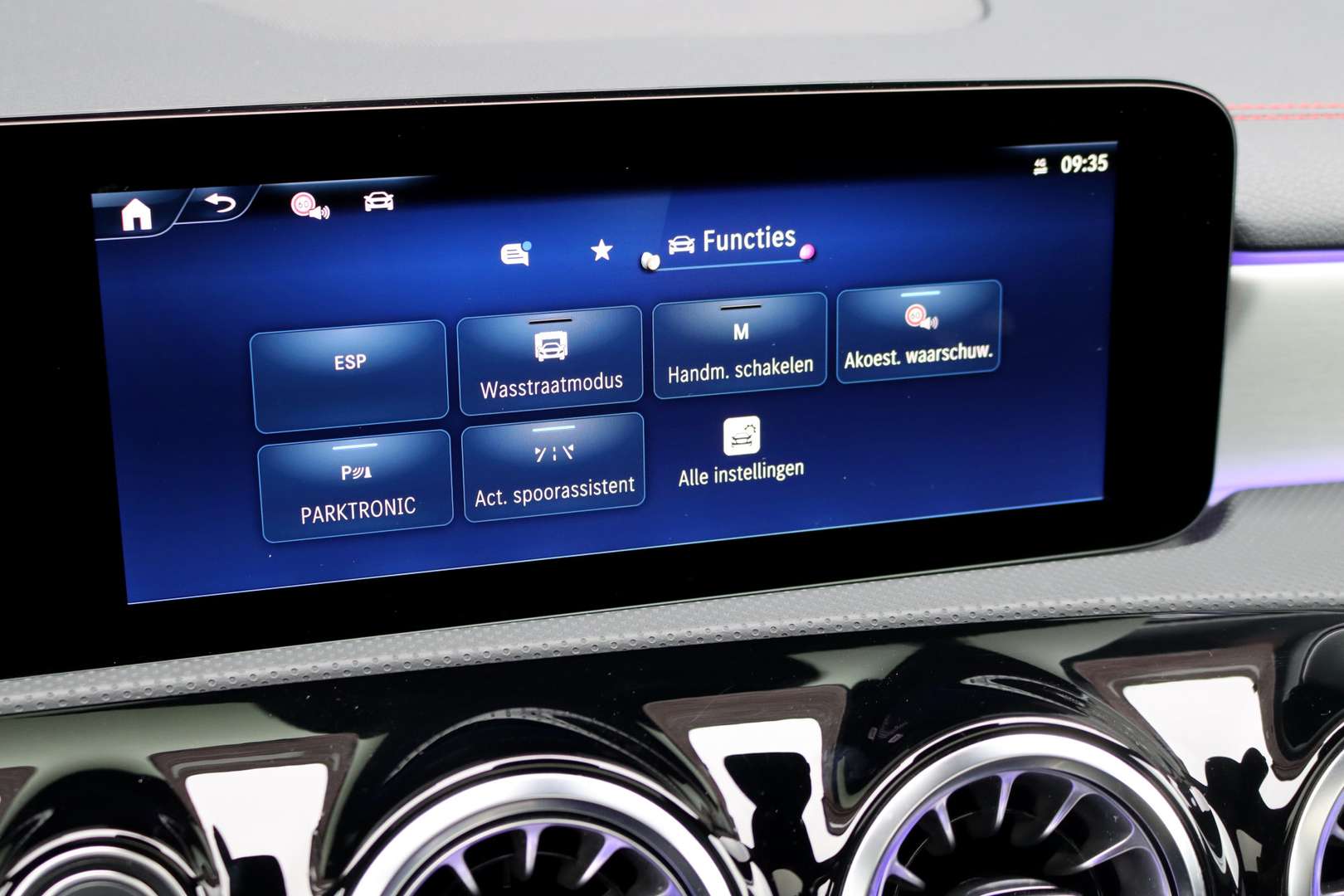 Mercedes CLA 180 AMG Line - 2025 - Joinsteer - #20