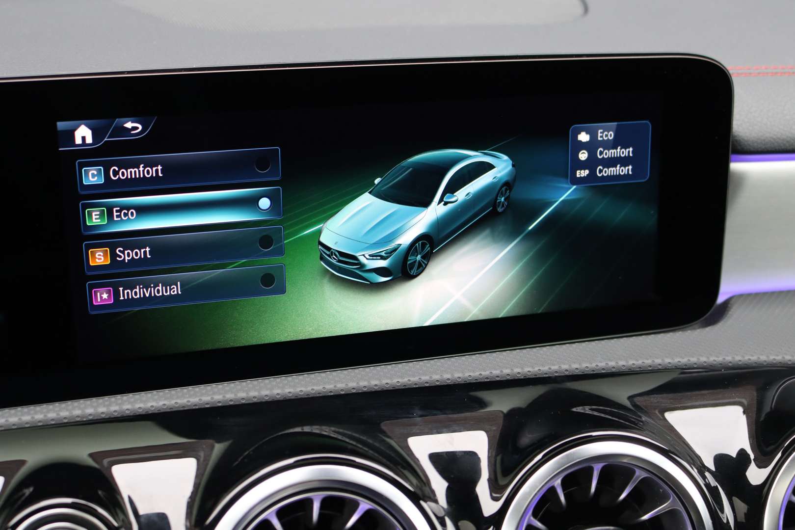 Mercedes CLA 180 AMG Line - 2025 - Joinsteer - #24