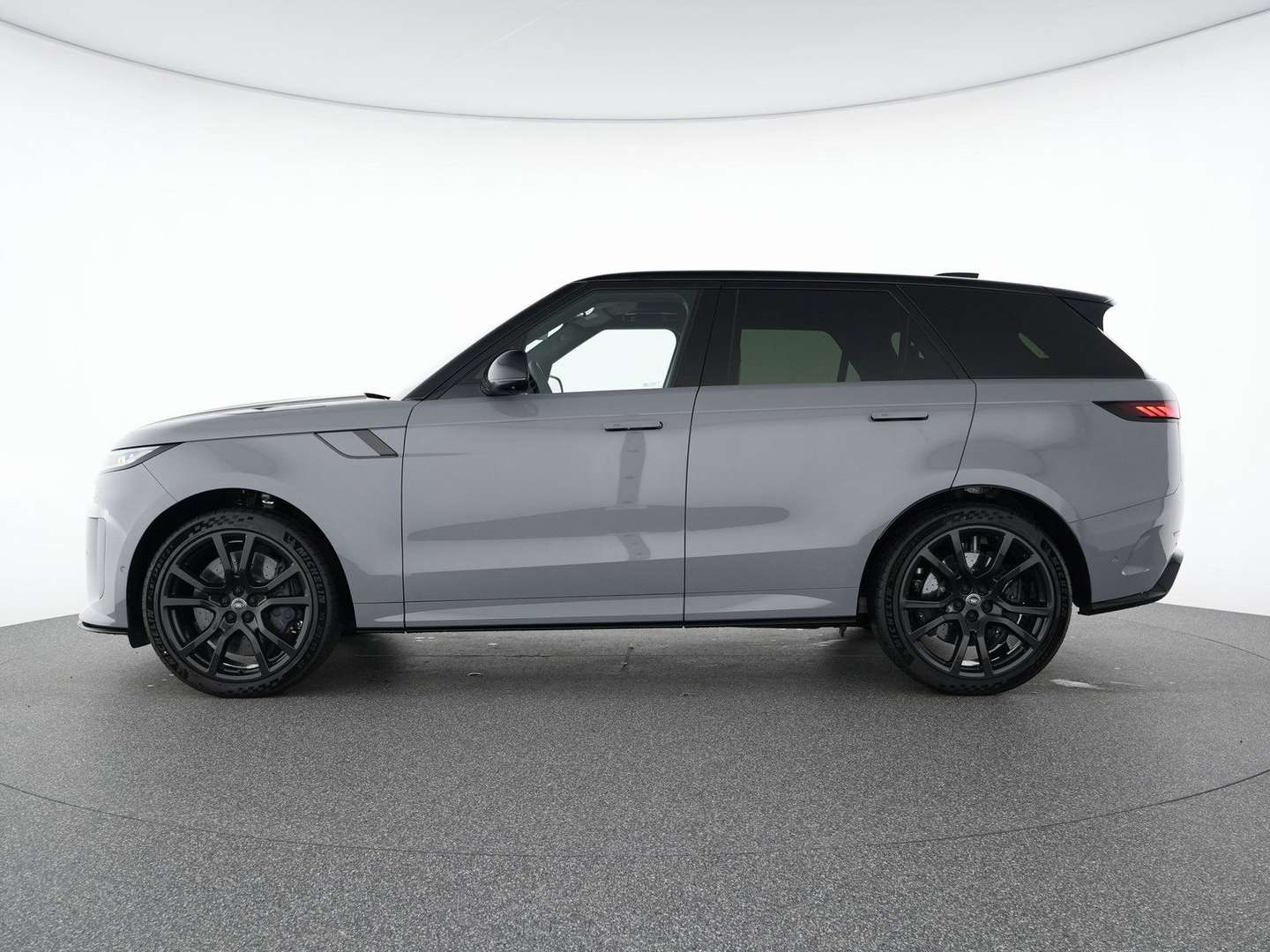 Land Rover Range Rover Sport P635 SV Edition - 2025 - Joinsteer - #9
