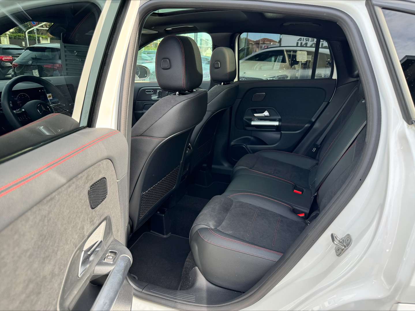 Mercedes GLA 200 200 AMG Line - 2024 - Joinsteer - #10