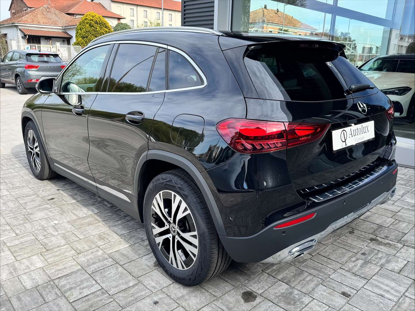 Mercedes GLA 180 Advanced - 2024 - Joinsteer - #2