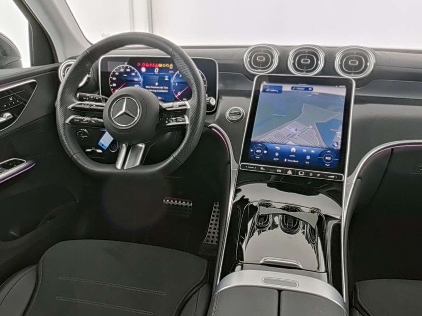 Mercedes GLC Coupé 220 AMG Line - 2025 - Joinsteer - #4