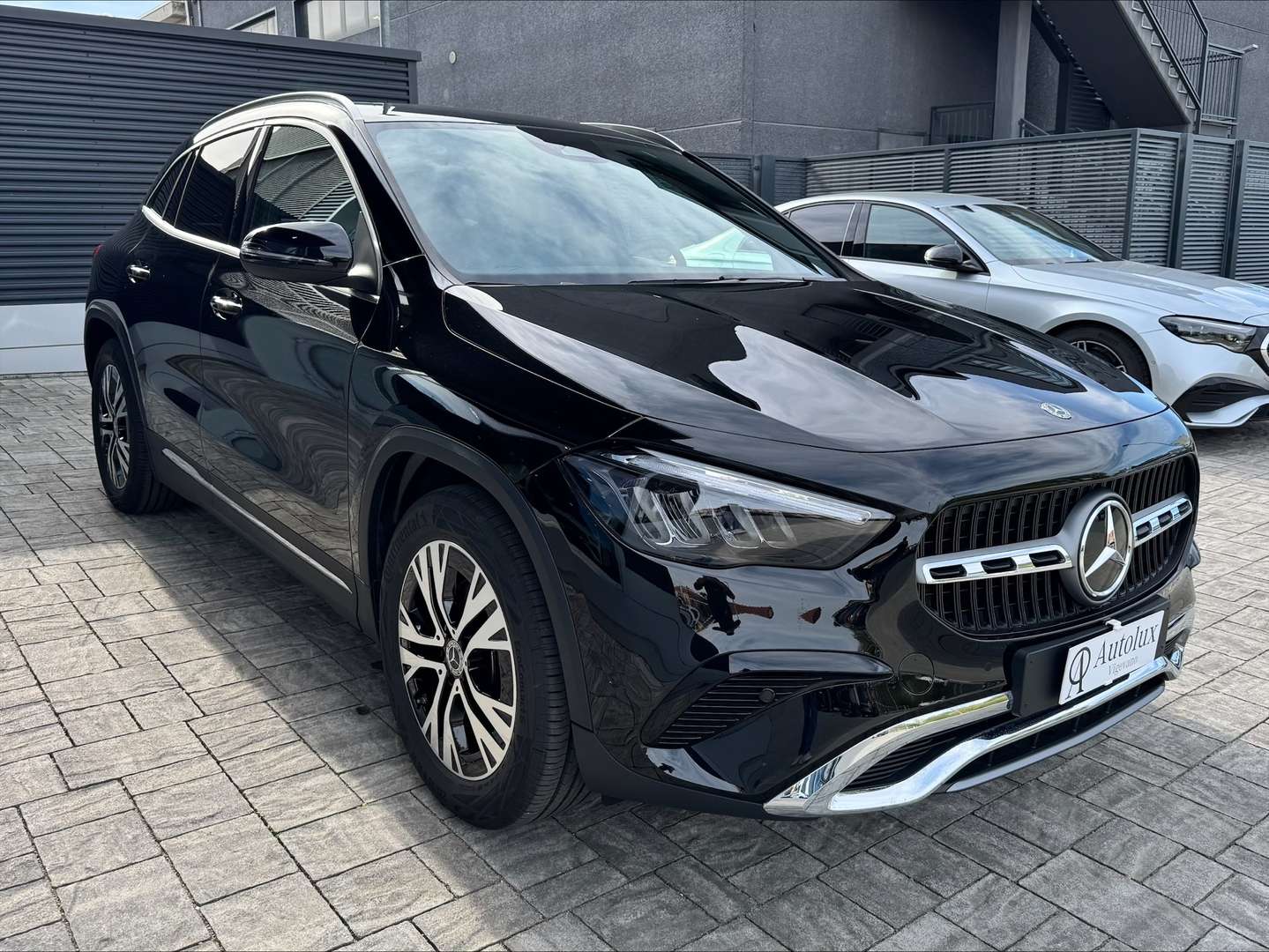 Mercedes GLA 180 Advanced - 2024 - Joinsteer - #4