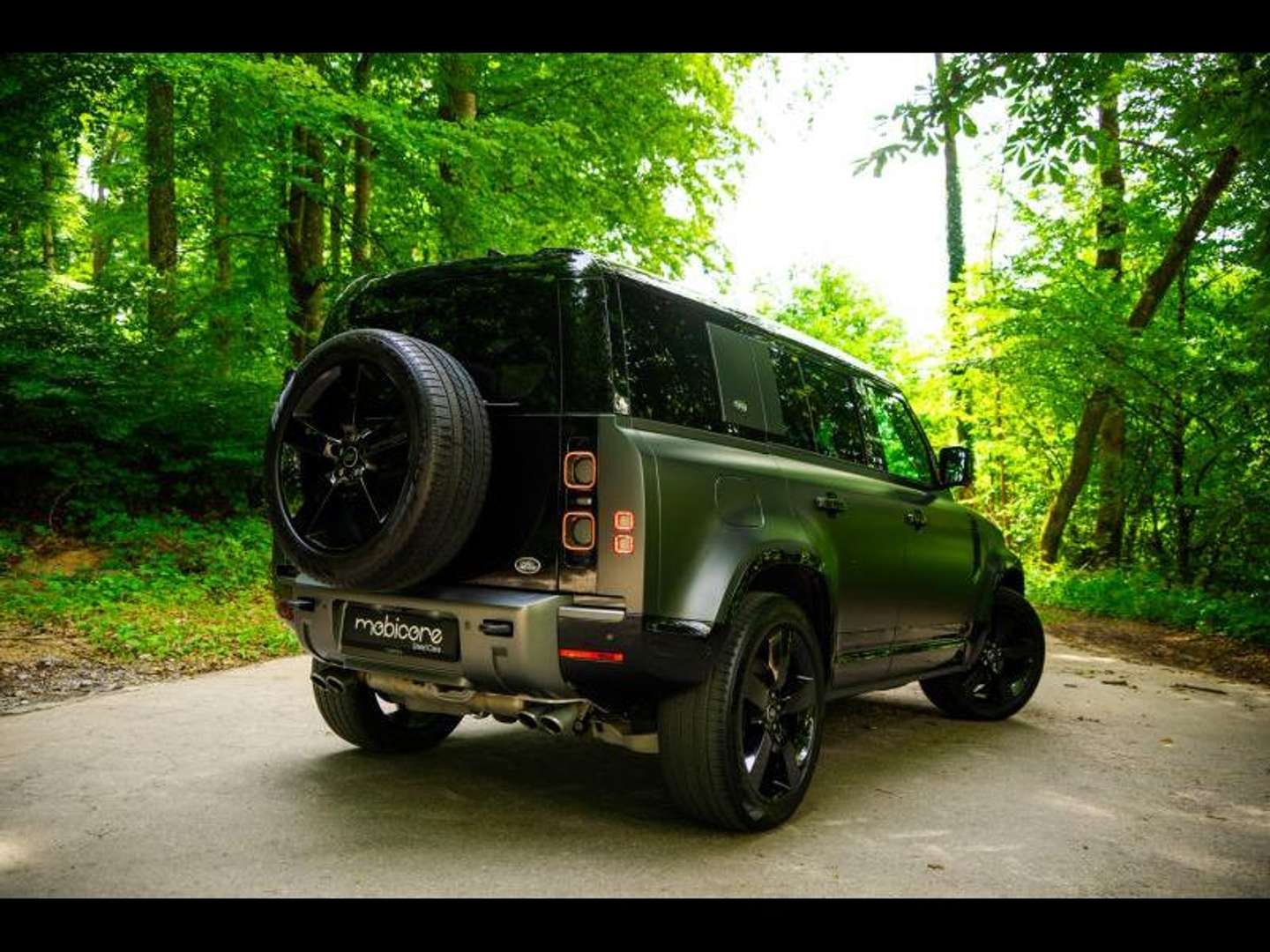 Land Rover Defender 110 P525 Carpathian Edition - 2023 - Joinsteer - #3
