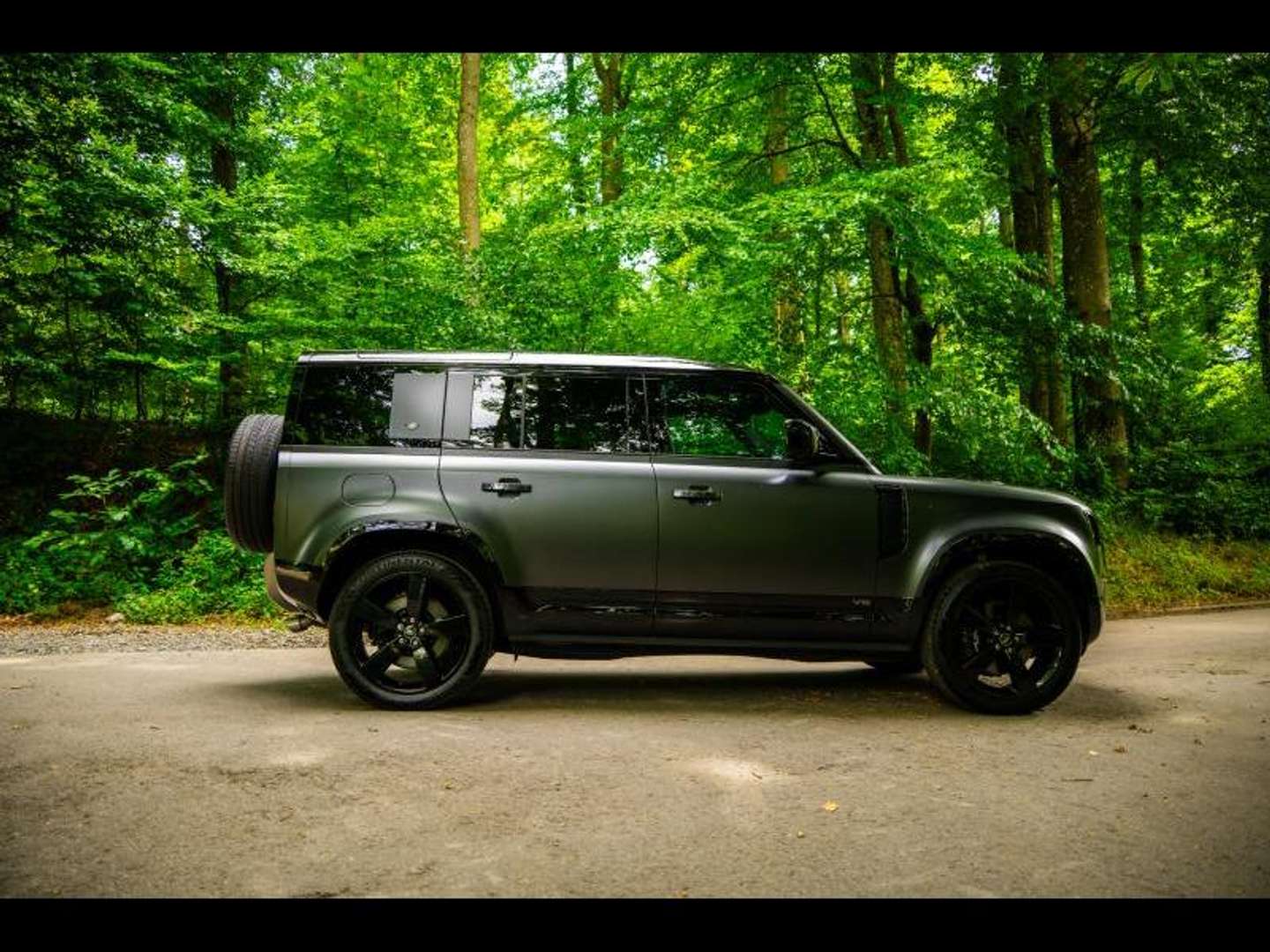 Land Rover Defender 110 P525 Carpathian Edition - 2023 - Joinsteer - #9