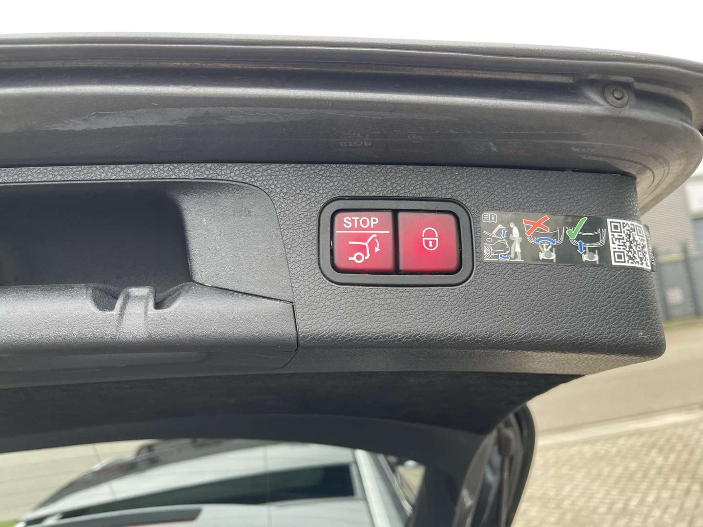 Mercedes Classe E Break 300 AMG Line - 2022 - Joinsteer - #9