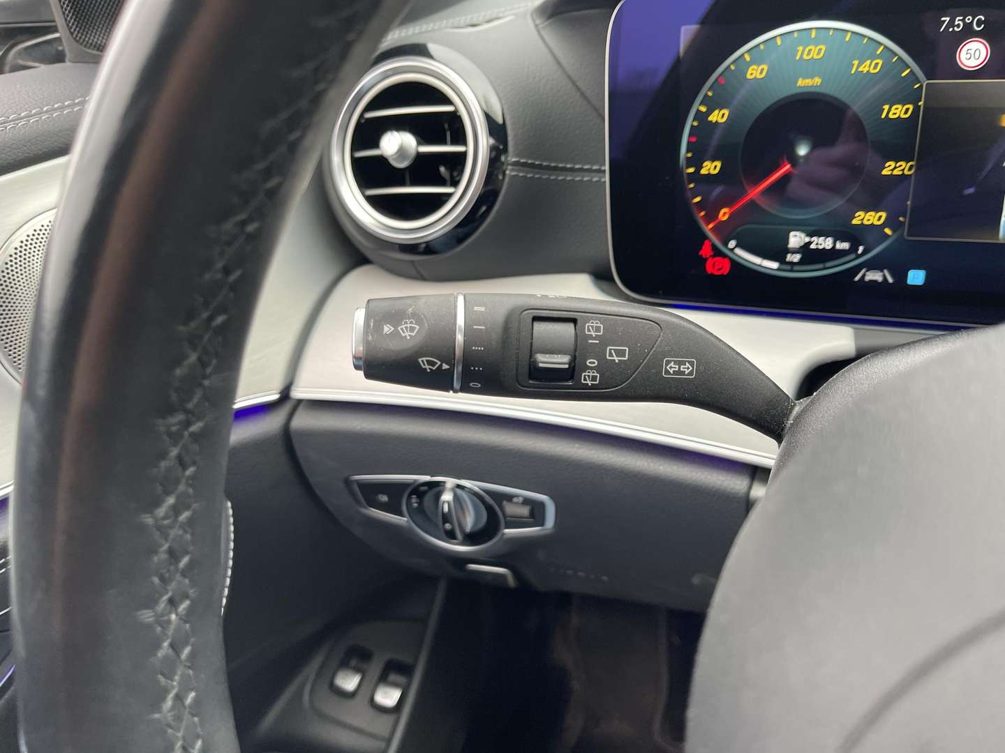 Mercedes Classe E Break 300 AMG Line - 2022 - Joinsteer - #25