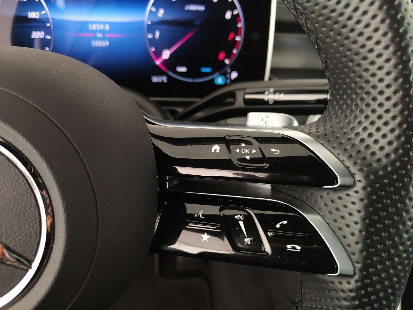 Mercedes CLE Cabriolet 200 AMG Line - 2025 - Joinsteer - #17