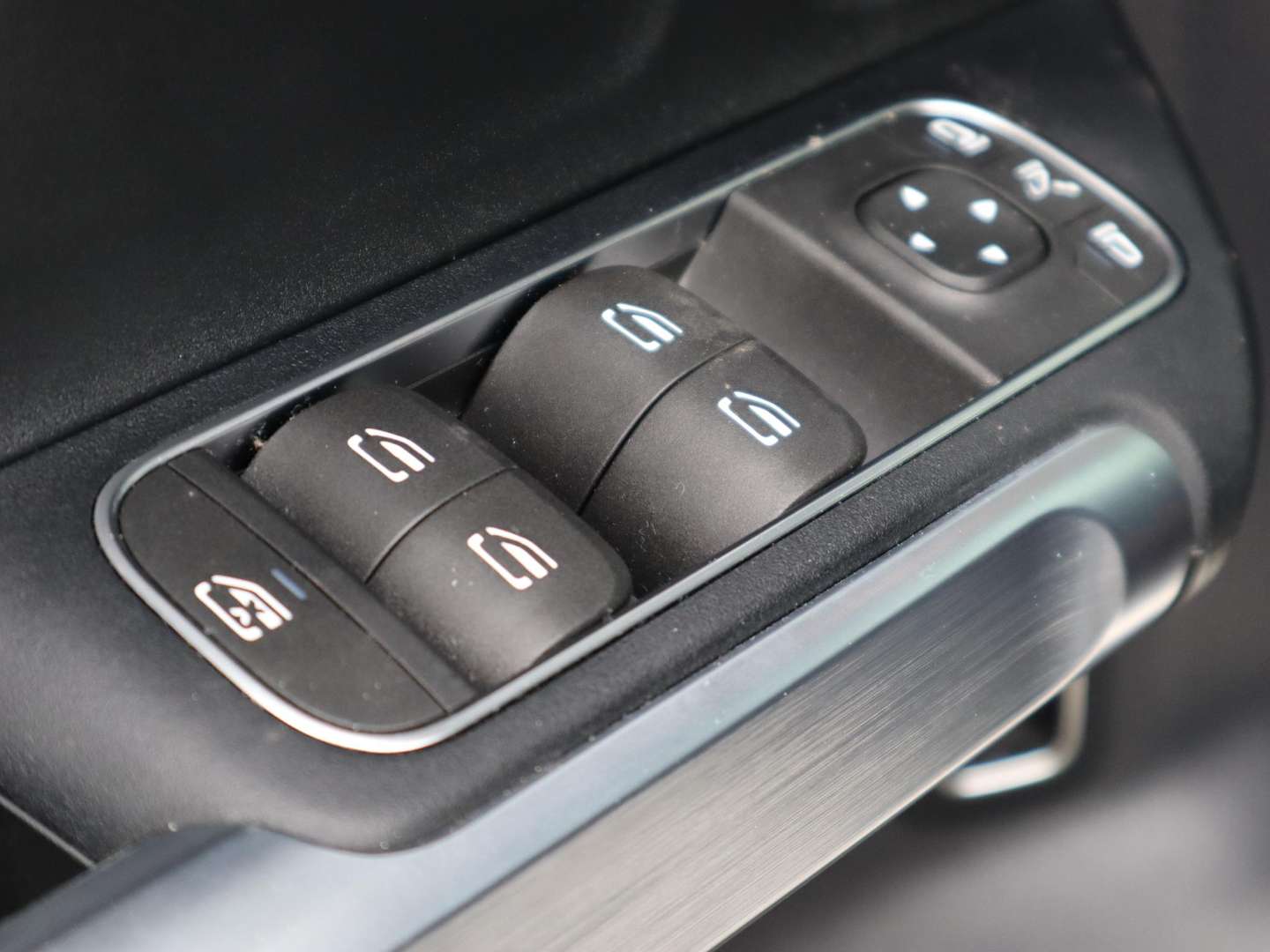 Mercedes EQB 300 Luxury Line - 2023 - Joinsteer - #15