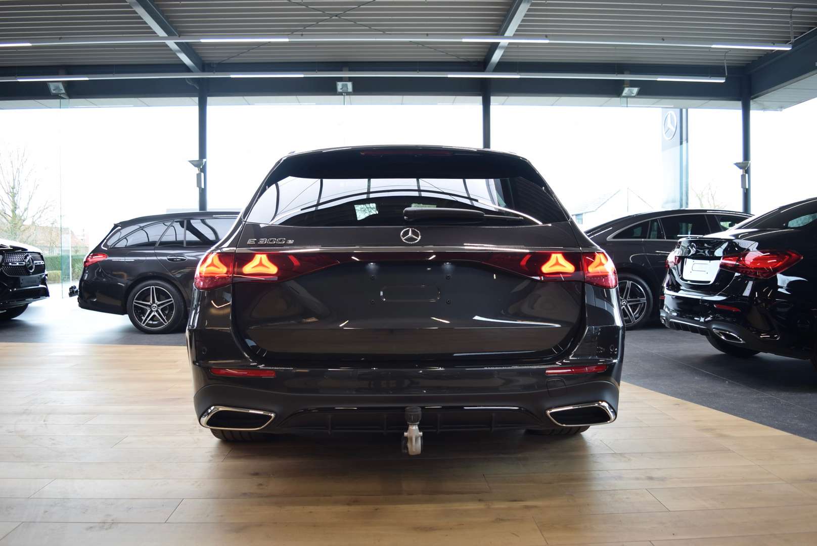Mercedes Classe E Break 300 AMG Line - 2025 - Joinsteer - #5