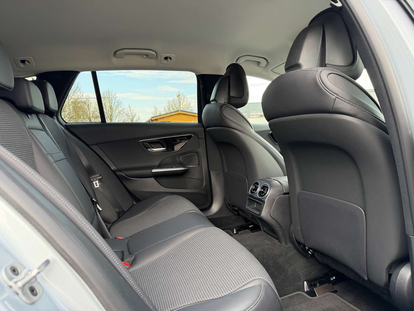 Mercedes Classe C C 220 Avantgarde - 2025 - Joinsteer - #31