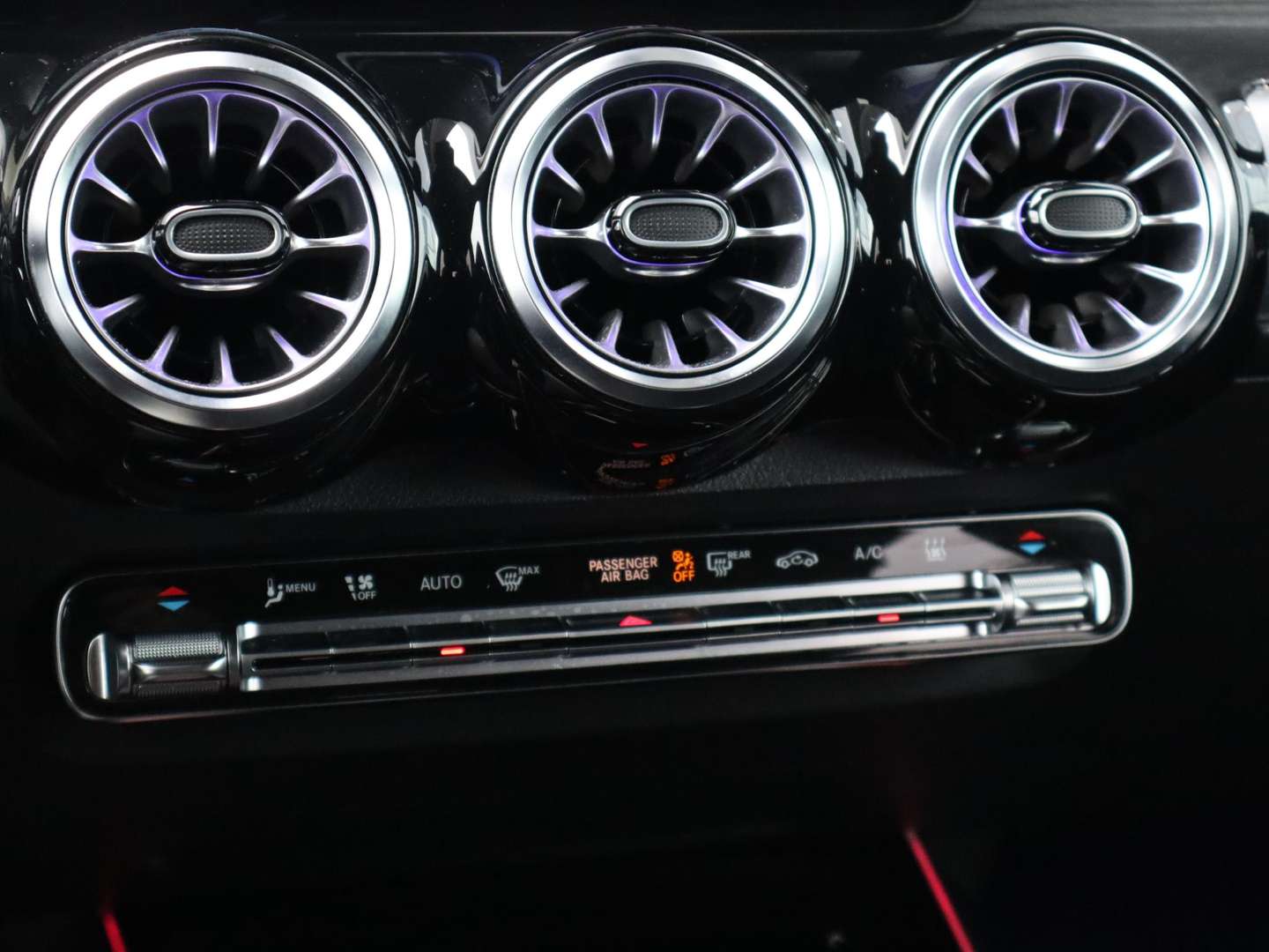 Mercedes EQB 300 Luxury Line - 2023 - Joinsteer - #28