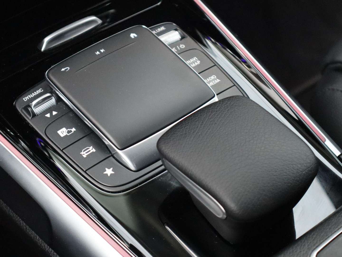 Mercedes EQB 300 Luxury Line - 2023 - Joinsteer - #29