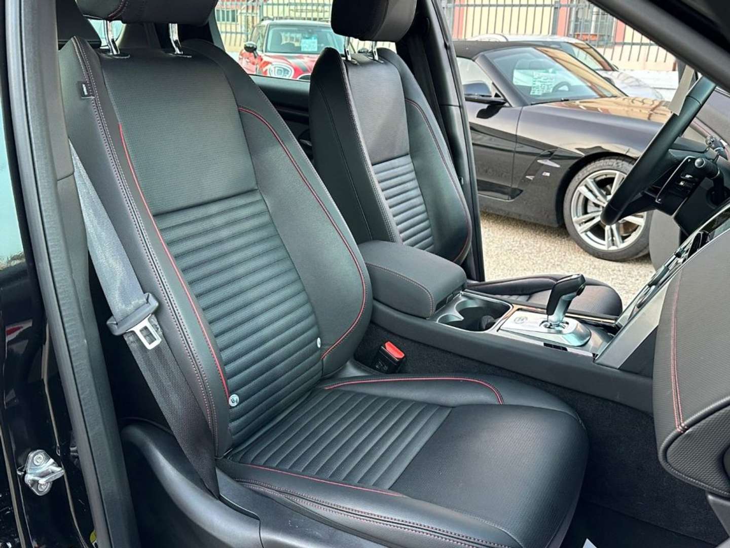 Land Rover Discovery Sport TD4 R-Dynamic SE - 2023 - Joinsteer - #6