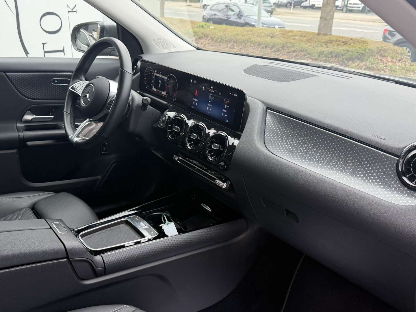 Mercedes GLA 180 - 2024 - Joinsteer - #7
