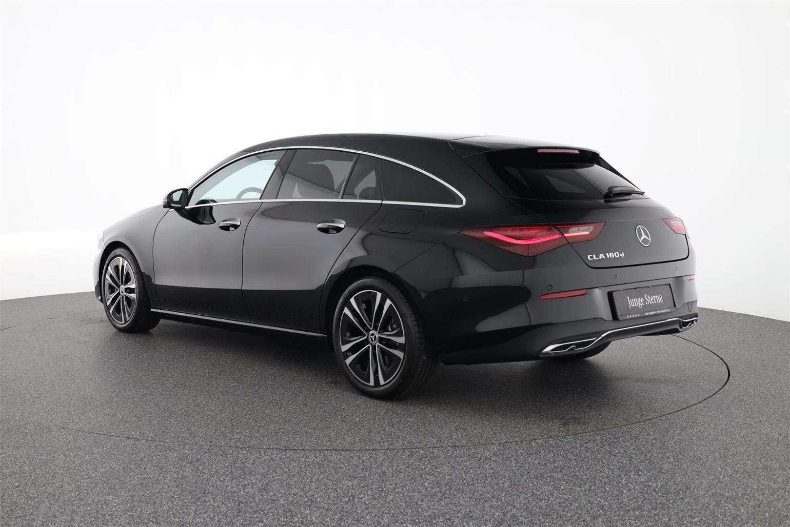 Mercedes CLA Shooting Break 180 Premium - 2025 - Joinsteer - #2