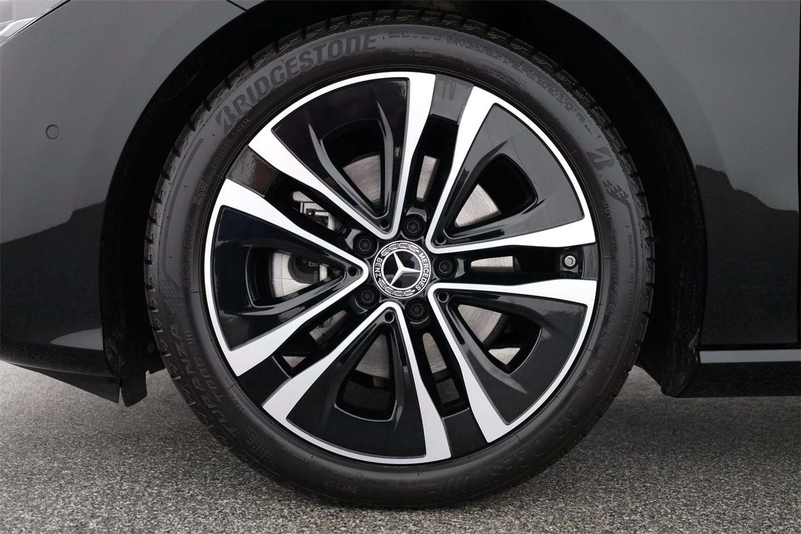 Mercedes CLA Shooting Break 180 Premium - 2025 - Joinsteer - #9