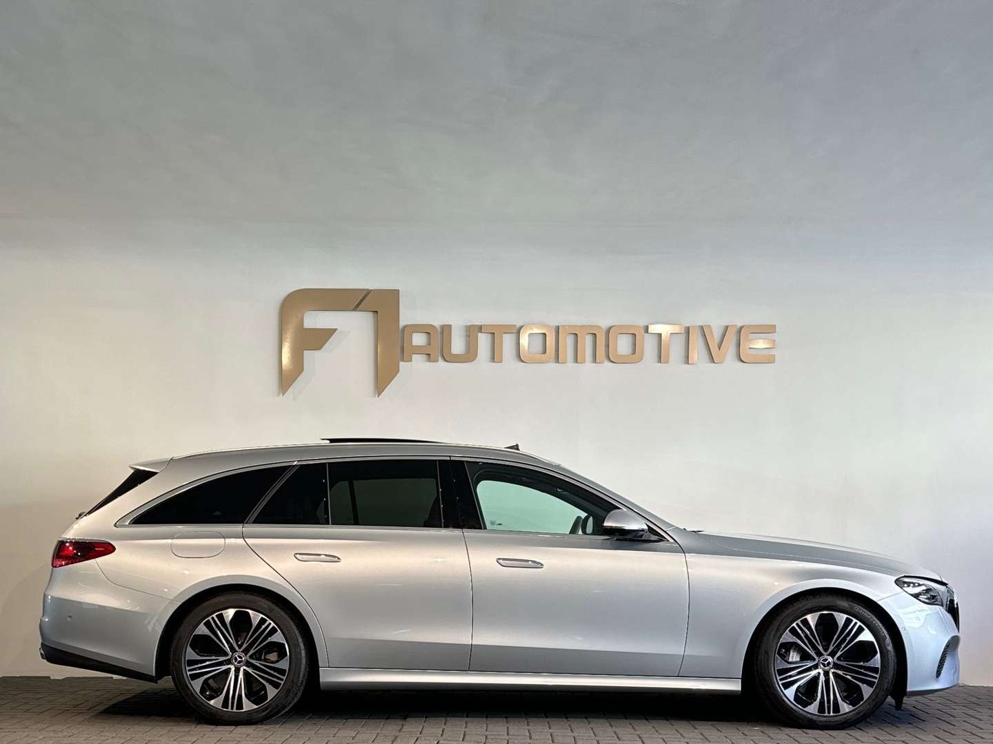 Mercedes Classe E Break 300 Luxury Line - 2024 - Joinsteer - #11