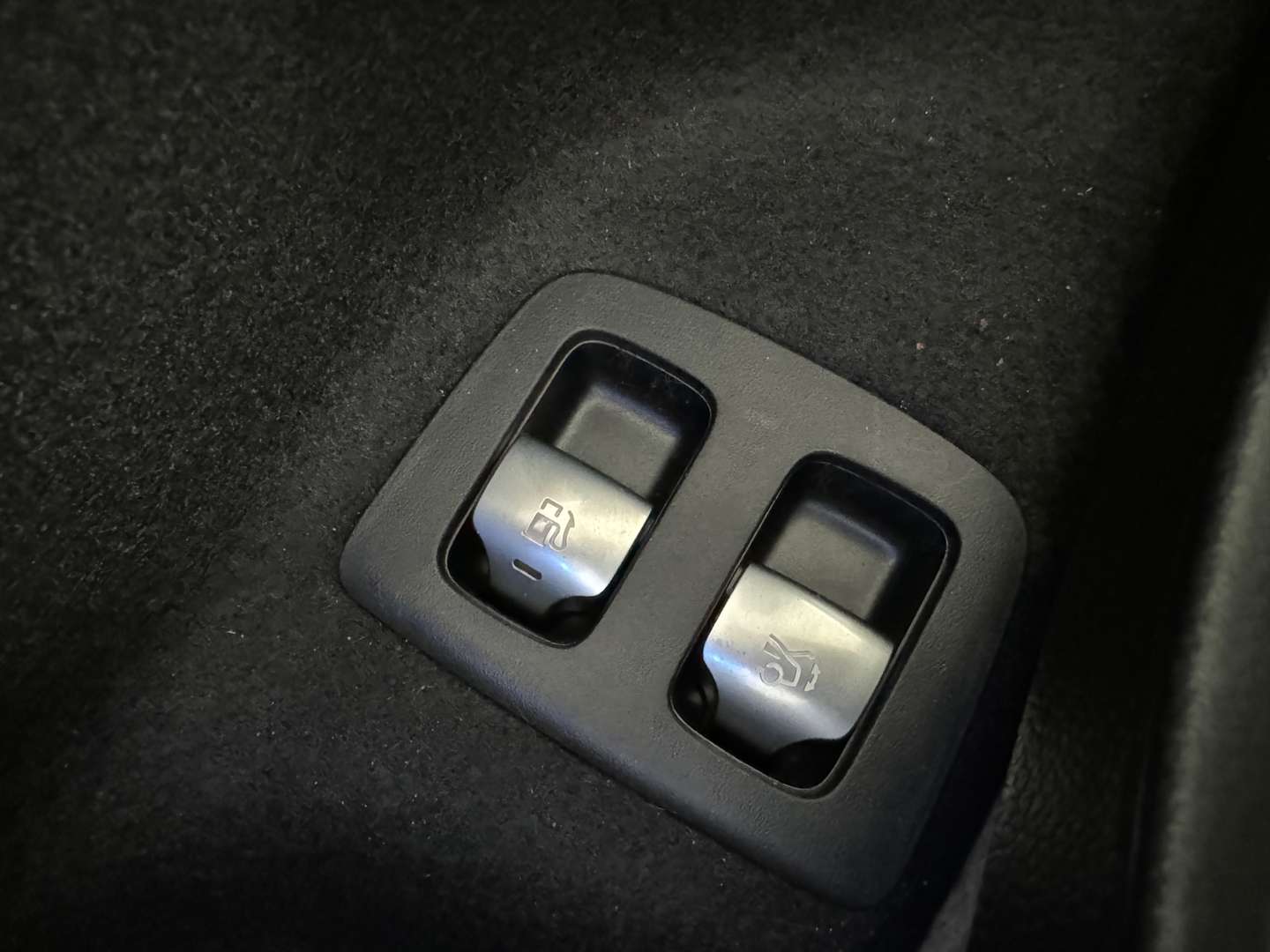 Mercedes Classe E Break 300 Luxury Line - 2024 - Joinsteer - #18