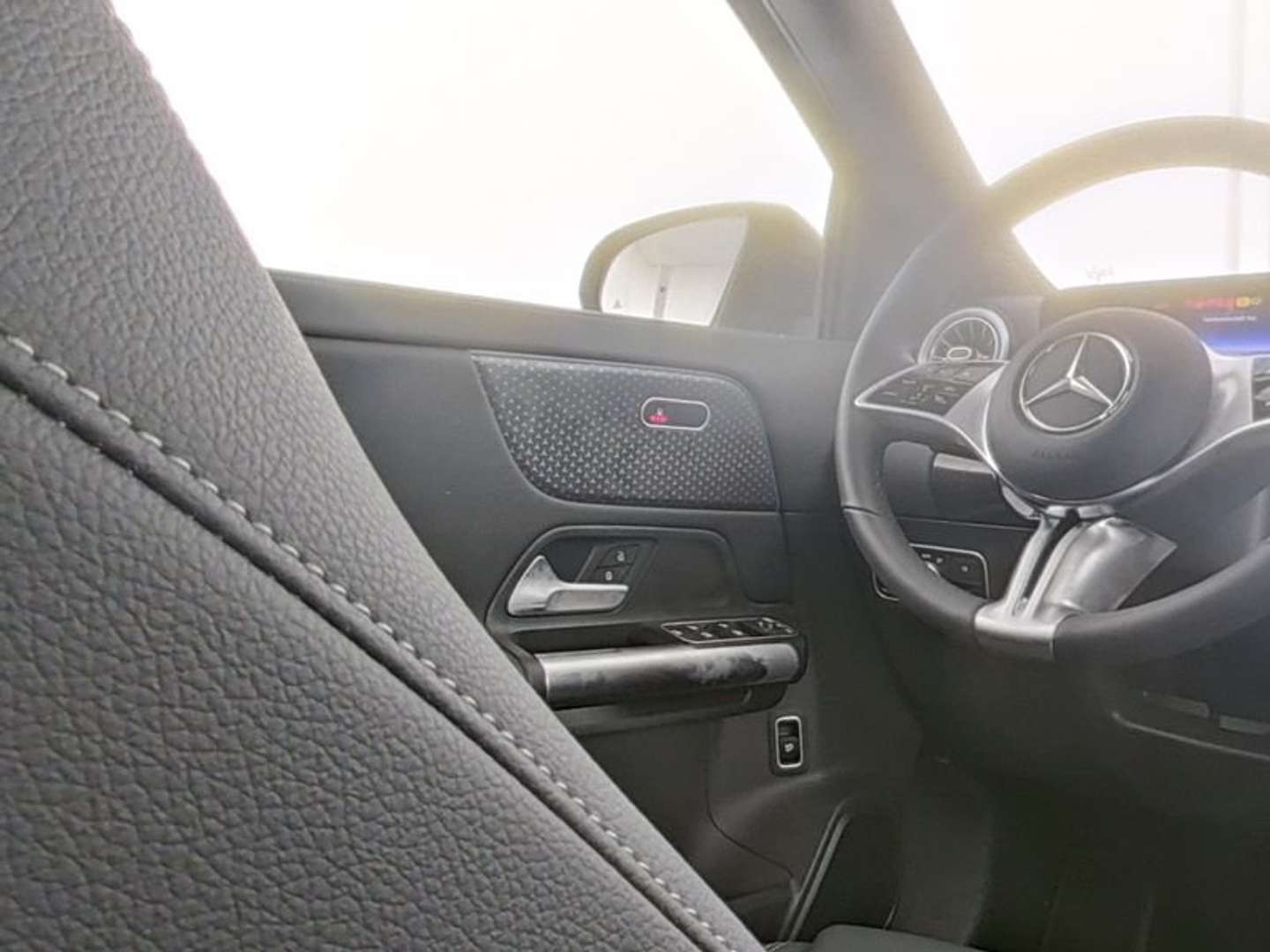 Mercedes EQA 300 Advanced - 2025 - Joinsteer - #7