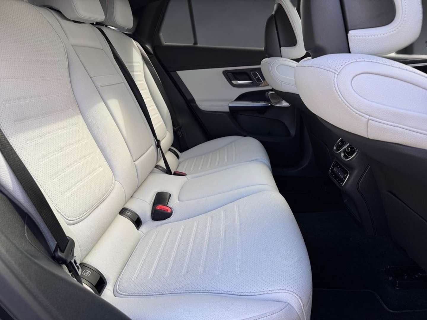 Mercedes GLC Coupé 300 AMG Line - 2025 - Joinsteer - #4