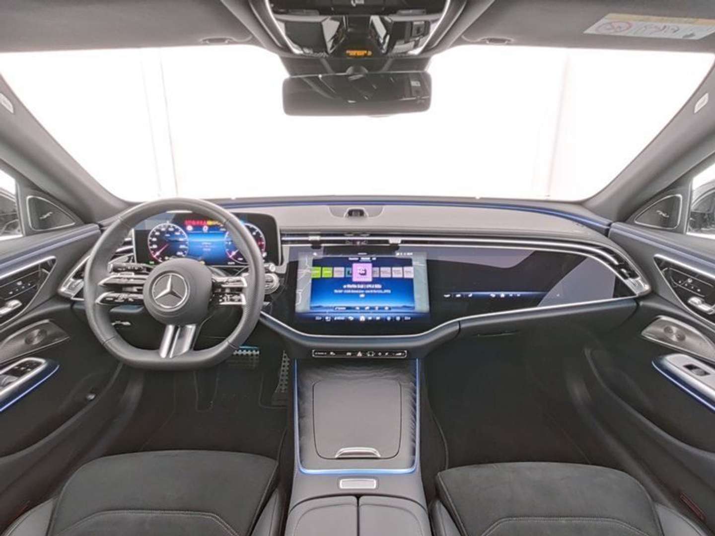 Mercedes Classe E 220 AMG-Line - 2025 - Joinsteer - #3