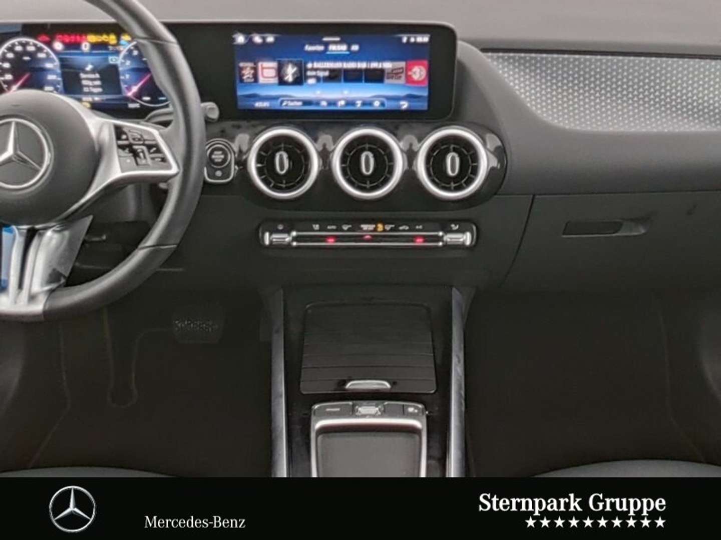 Mercedes GLA 180 Progressive - 2025 - Joinsteer - #5