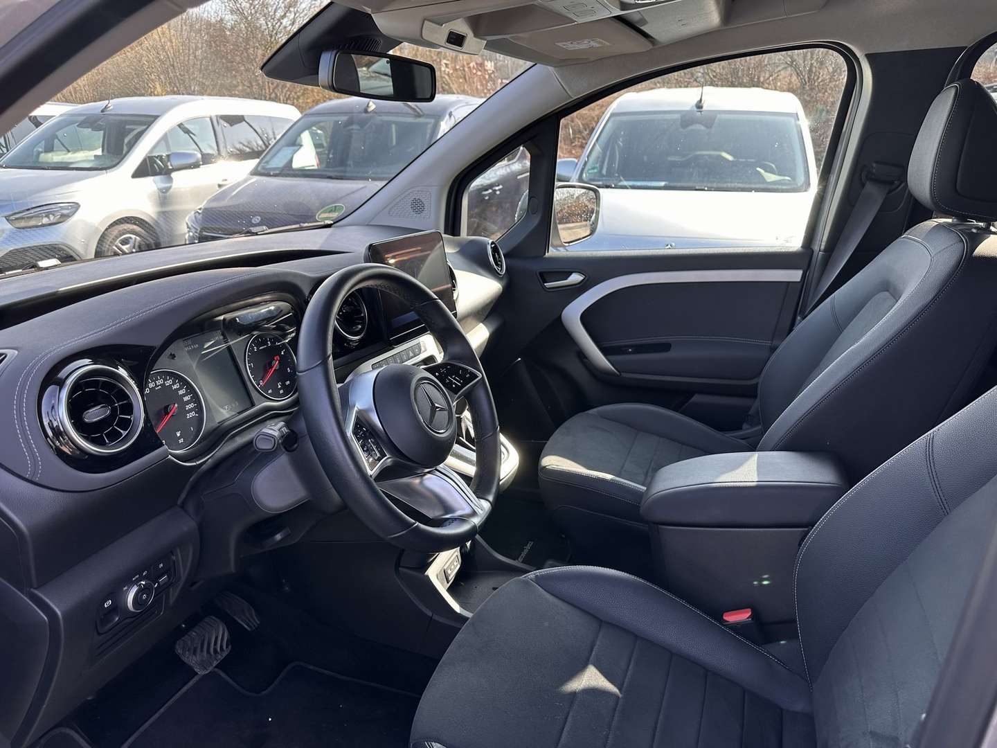 Mercedes Classe T 180 Premium - 2025 - Joinsteer - #9