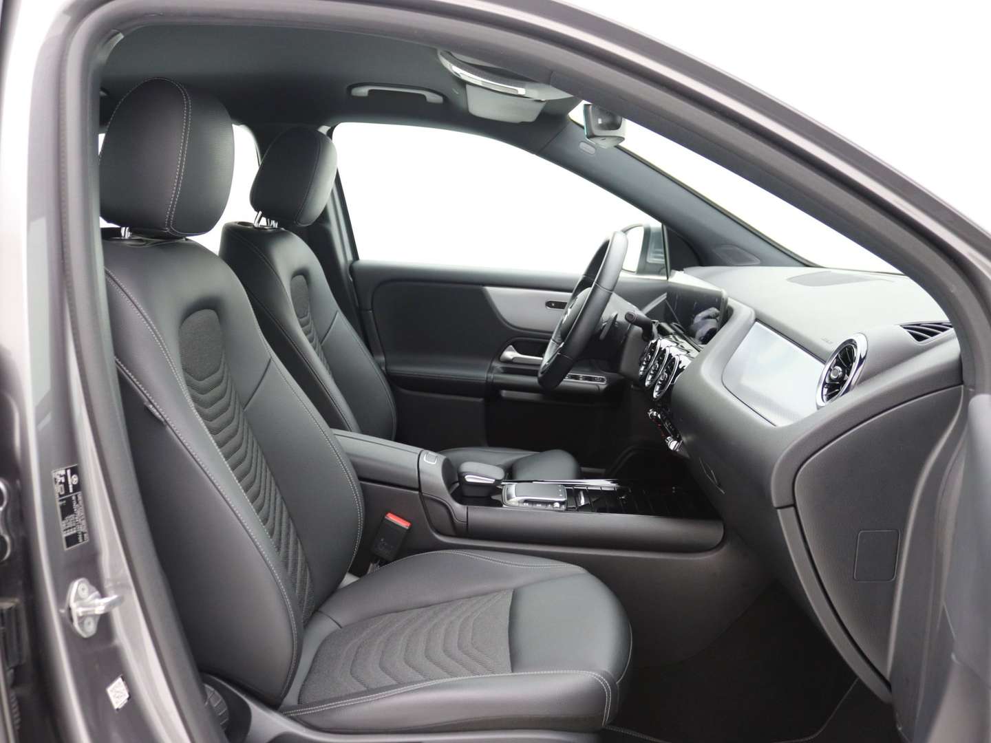 Mercedes GLA 180 Business Line - 2022 - Joinsteer - #10