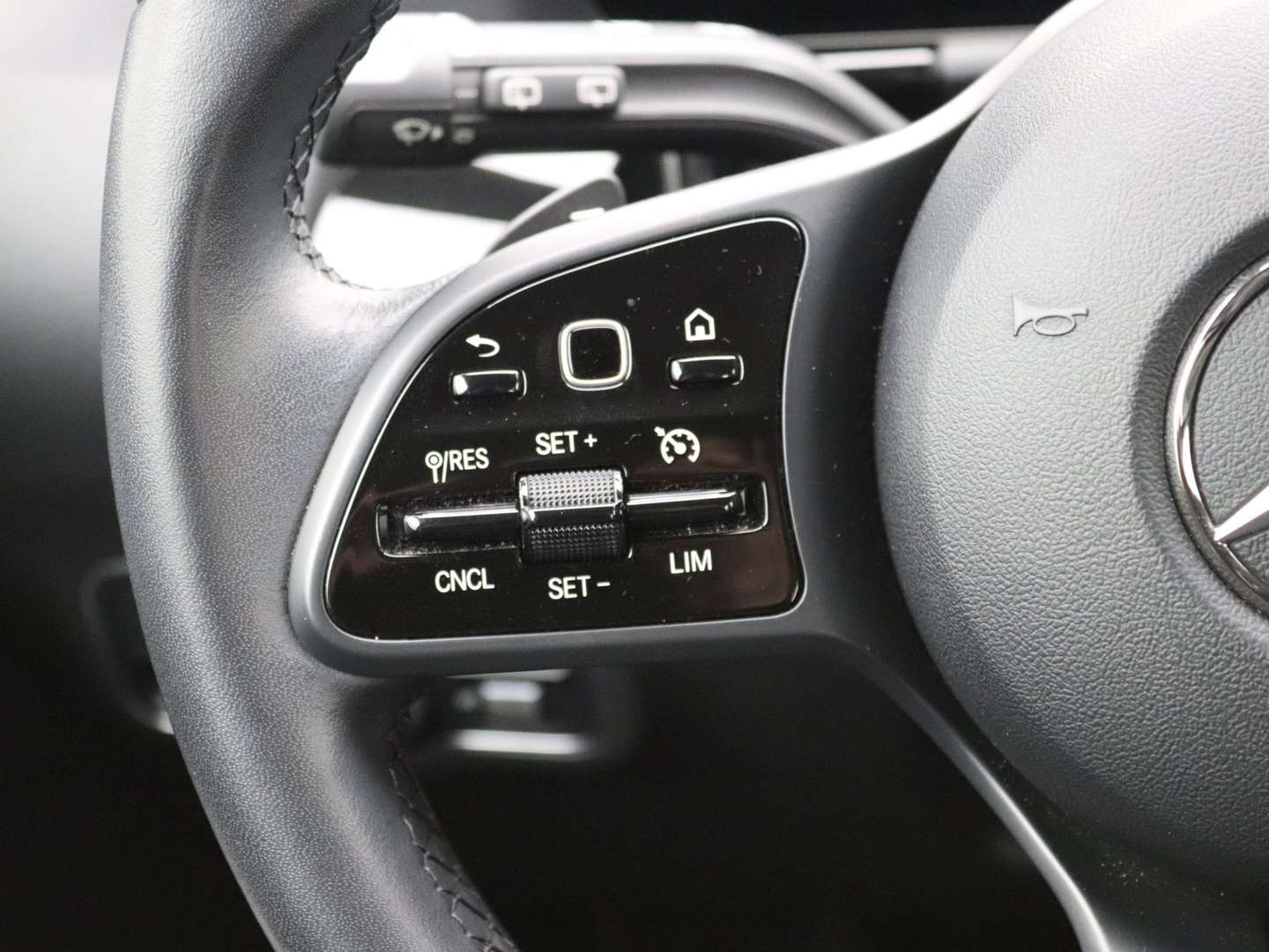 Mercedes GLA 180 Business Line - 2022 - Joinsteer - #15