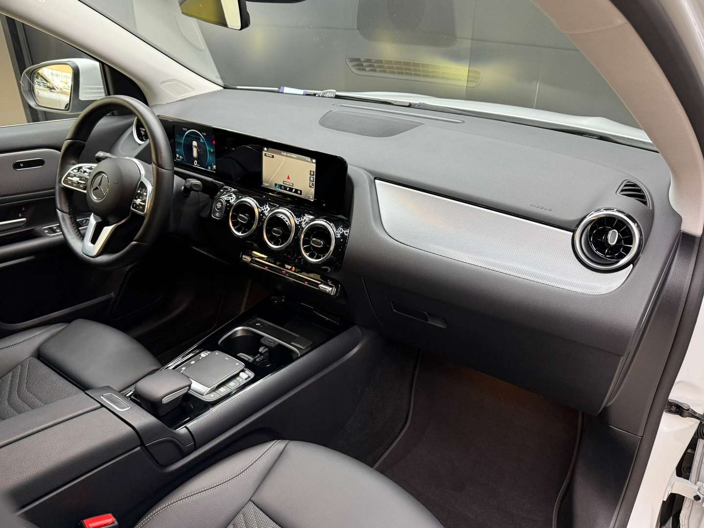 Mercedes GLA 200 Business - 2023 - Joinsteer - #13