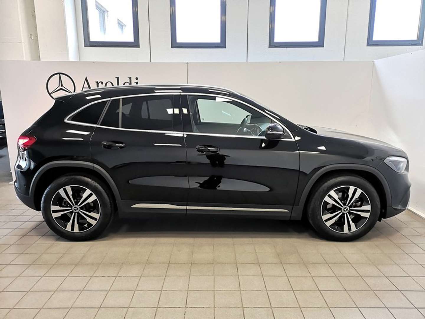 Mercedes GLA 180 AMG Line - 2025 - Joinsteer - #5