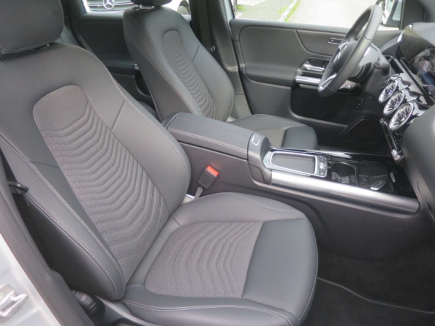 Mercedes Classe B 180 Progressive Line - 2023 - Joinsteer - #10