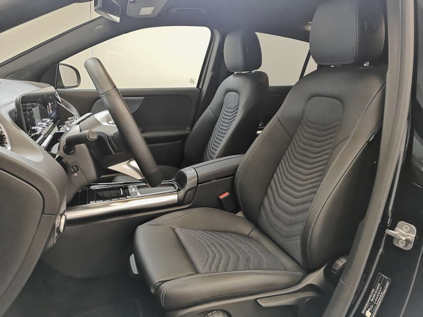 Mercedes GLA 180 AMG Line - 2025 - Joinsteer - #7