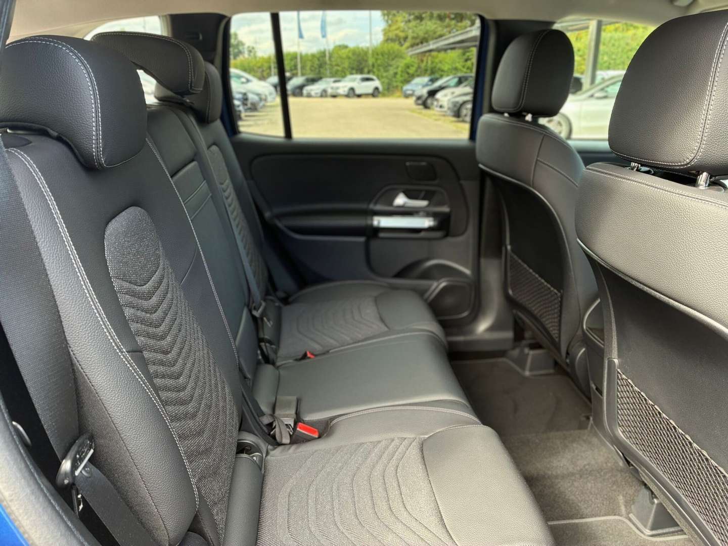 Mercedes GLB 220 Night Edition - 2025 - Joinsteer - #5