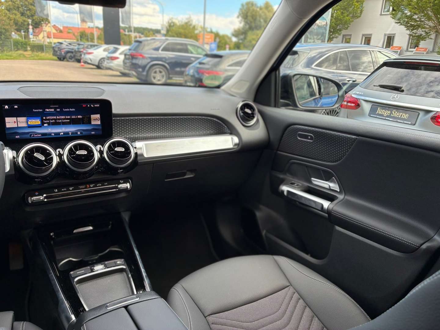 Mercedes GLB 220 Night Edition - 2025 - Joinsteer - #7