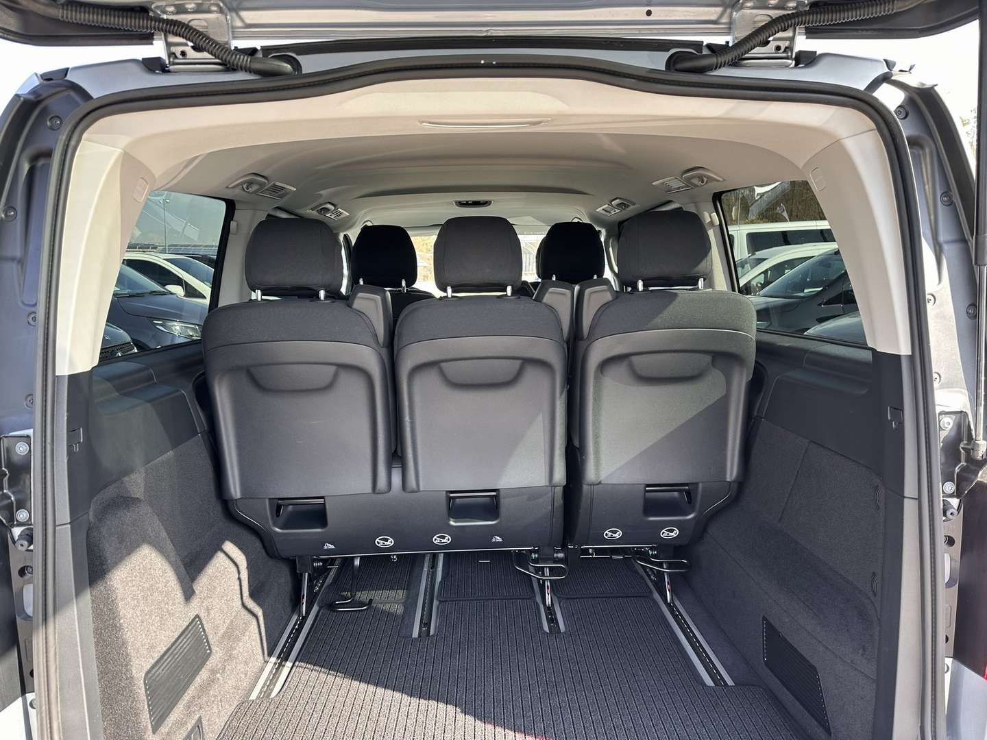 Mercedes V 250 250 Style - 2024 - Joinsteer - #7