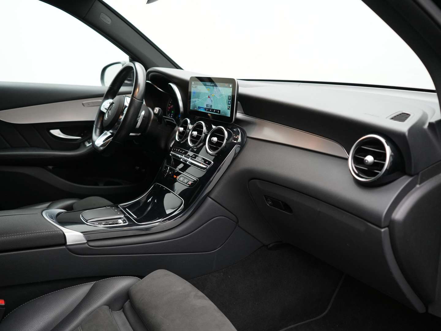 Mercedes GLC 300 Premium+ - 2022 - Joinsteer - #3