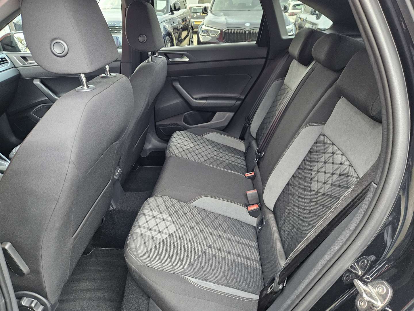 Volkswagen Taigo R-Line - 2025 - Joinsteer - #10